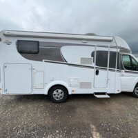 Wohnmobil außen